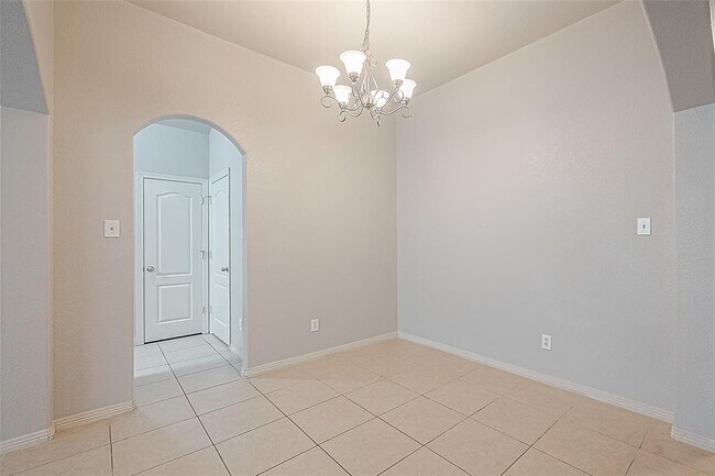 Building Photo - 12505 Falls Court