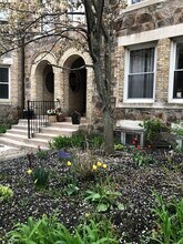 Building Photo - 318 Tappan St