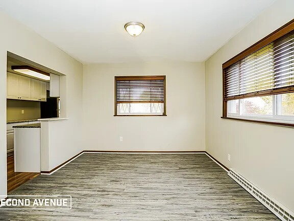 Foto del edificio - Welcome to this charming 3-bedroom, 1.5-bath home in North Versailles