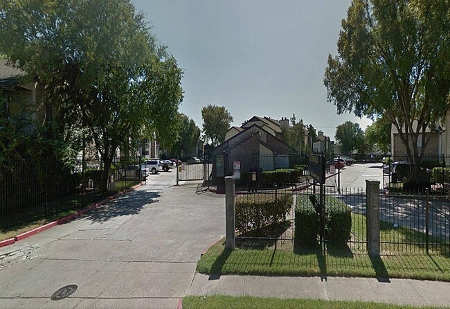 Building Photo - 12615 Brookglade Cir