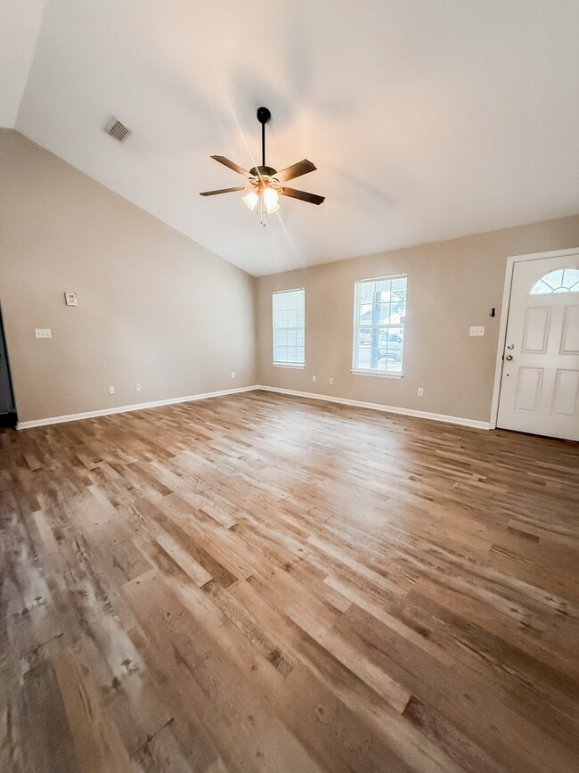 Building Photo - 28 W F Magers Rd