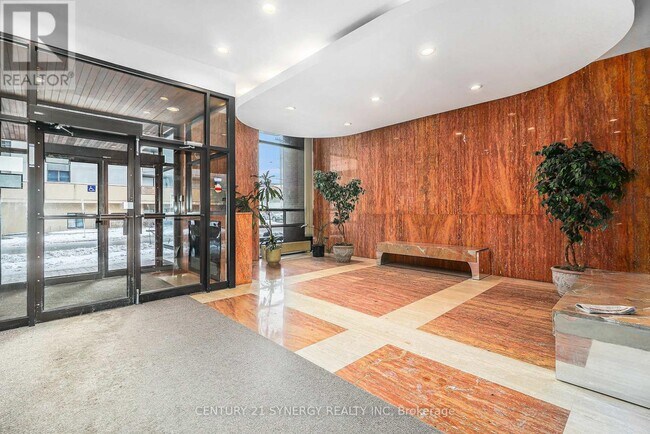 Photo du bâtiment - 475-475 Laurier Ave W