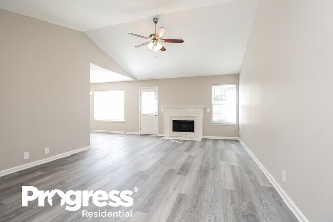 Building Photo - 849 Lavergne Ln