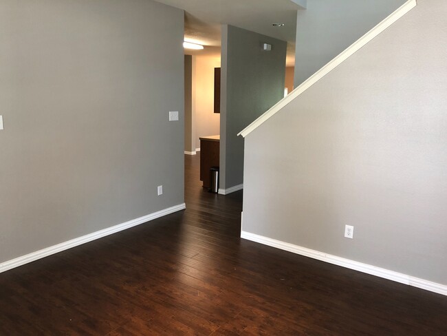 Foto del edificio - Roomy 4 bedroom 2.5 bath in Waxahachie!!