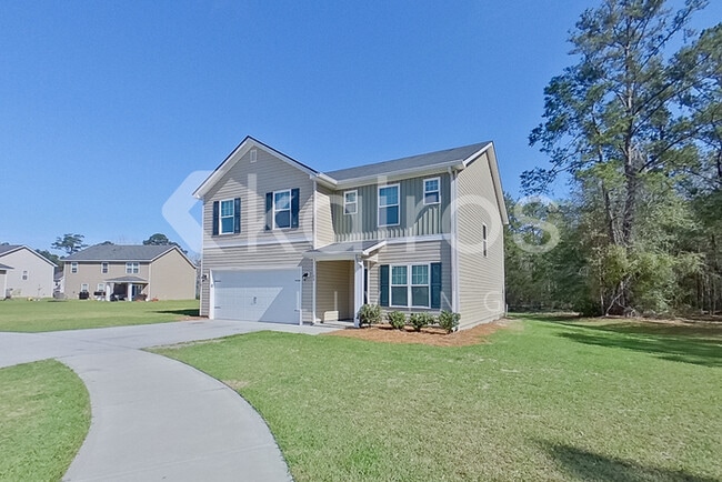 Building Photo - 108 Lord Effingham Wy