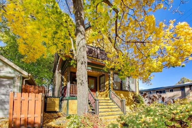 Foto del edificio - 916 Pleasant St