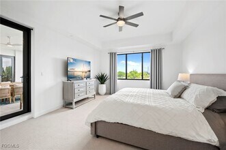 Building Photo - 1125 Central Ave