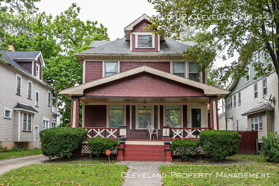 Primary Photo - 3028 West Blvd