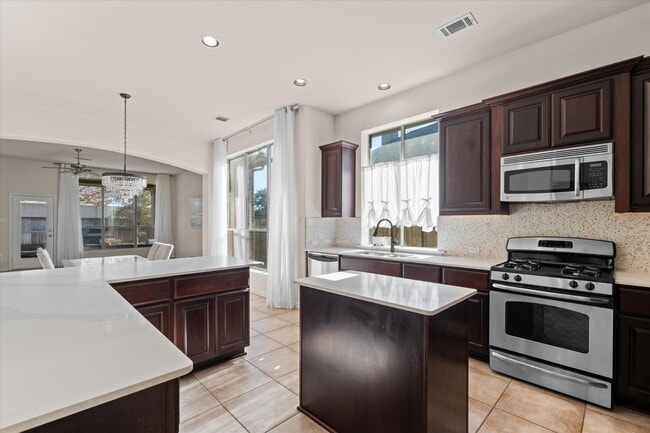 Building Photo - 28111 Helmsman Knolls Dr