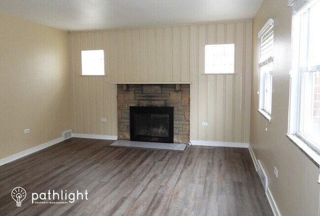 Building Photo - 985 McNeilly Rd, Pittsburgh, PA, 15226