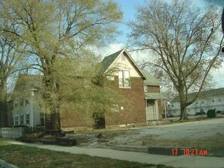 Apartment 2 - Pinehurst Apartments