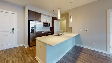 Interior Photo - Station on Silver