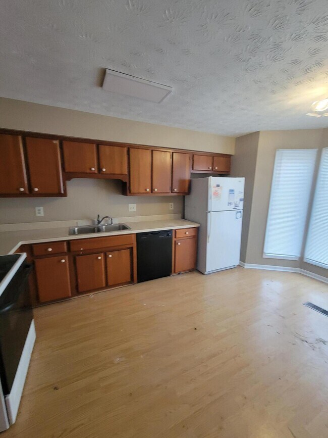 Foto del edificio - 500 Orchard Dr