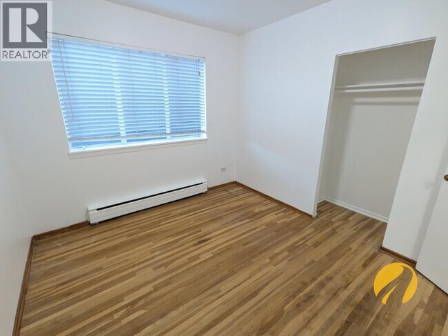 Photo du bâtiment - 2435 W 2nd Ave