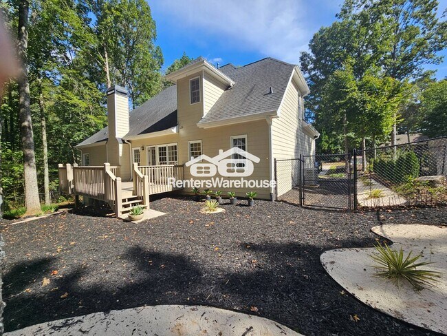 Foto del edificio - 2530 Wellsley Ln