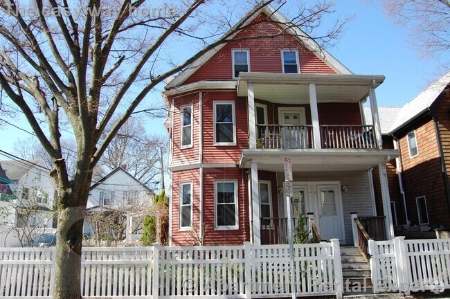 Building Photo - 14A Cottage Ave Unit #2
