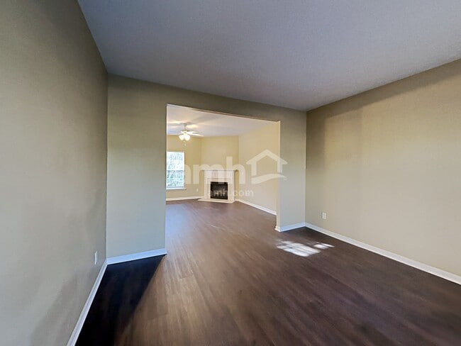 Building Photo - 1449 Tuscan Drive