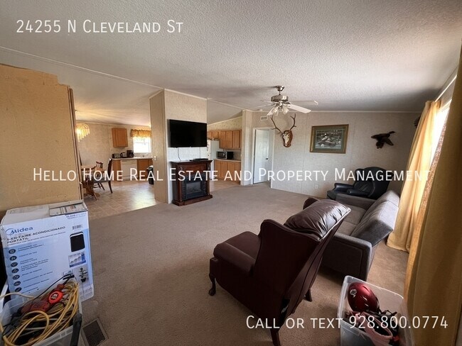 Foto del edificio - 24255 N Cleveland St
