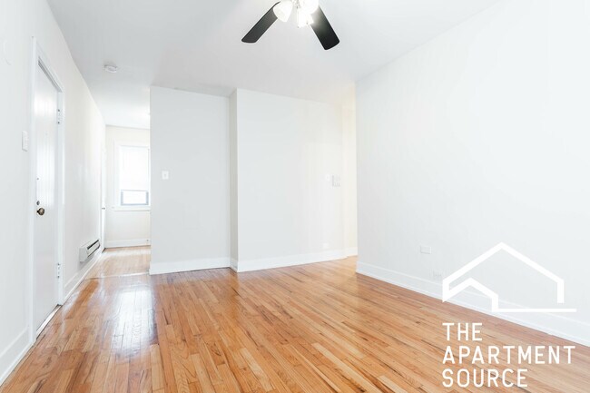 Foto del edificio - 613 W Melrose St