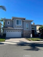Building Photo - 33 Hollyleaf