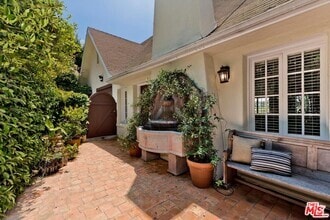 Building Photo - 5966 Graciosa Dr