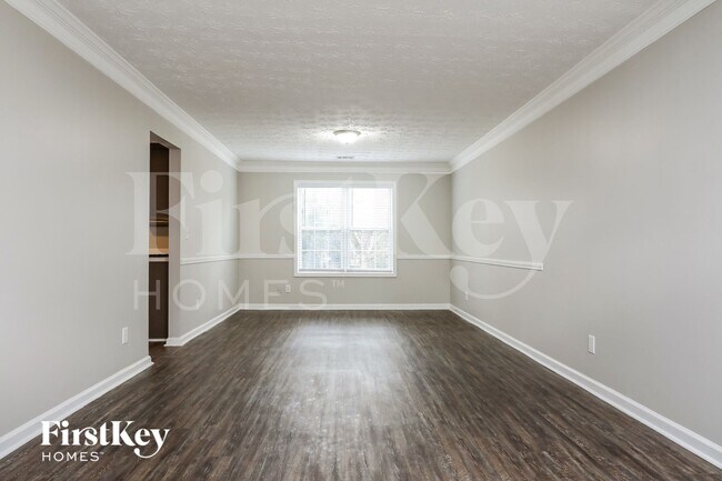 Foto del edificio - 1213 Lakeview Cove Dr