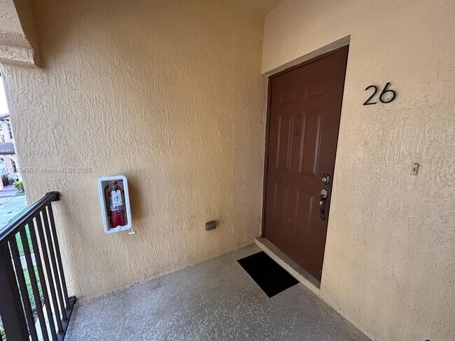 Foto del edificio - 9257 SW 227th St