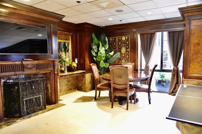 Foto del edificio - 3525 Sage Rd