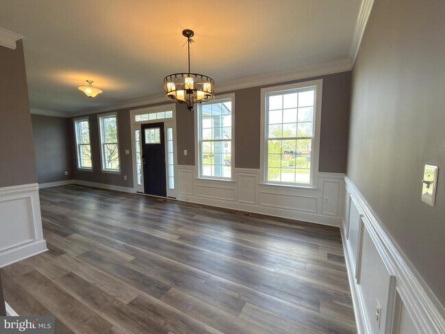 Foto del edificio - 8 Ramsdell Ct