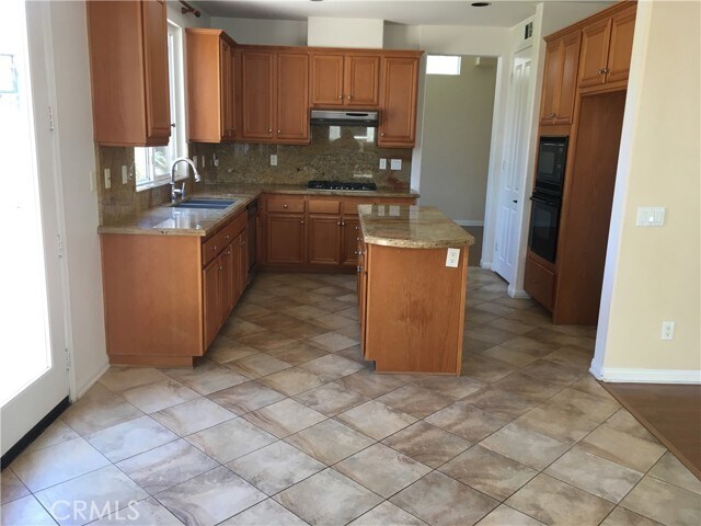 Building Photo - 26912 Silverbell Ln