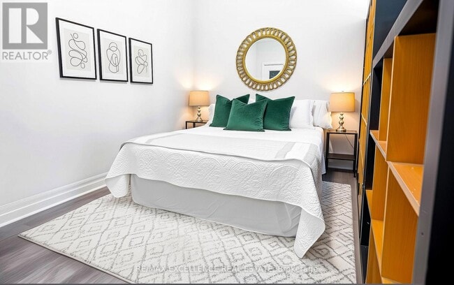 Building Photo - 101 Bristol Rd E