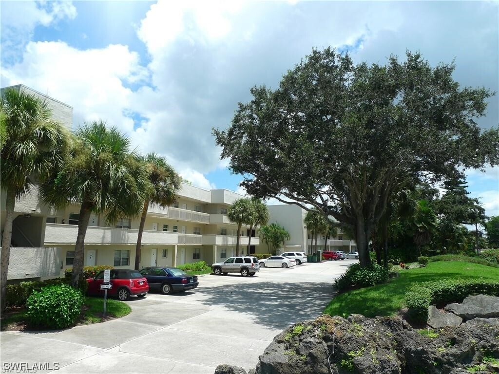 Foto principal - 501 Forest Lakes Blvd