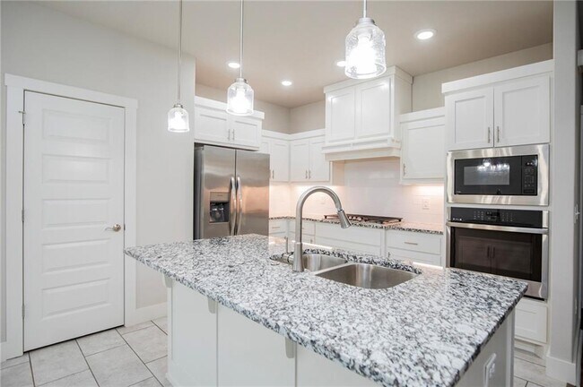 Foto del edificio - 437 Ramsey St