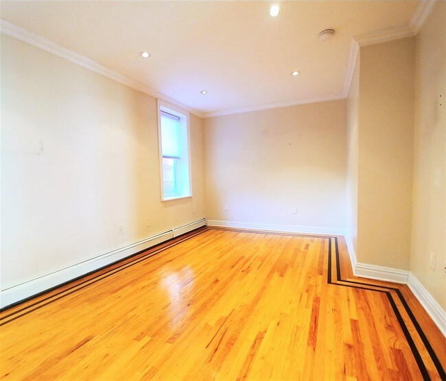 Foto del edificio - 104 62nd St