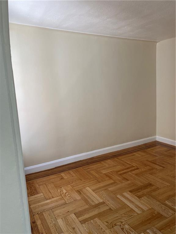 Foto del edificio - 1483 E 34th St