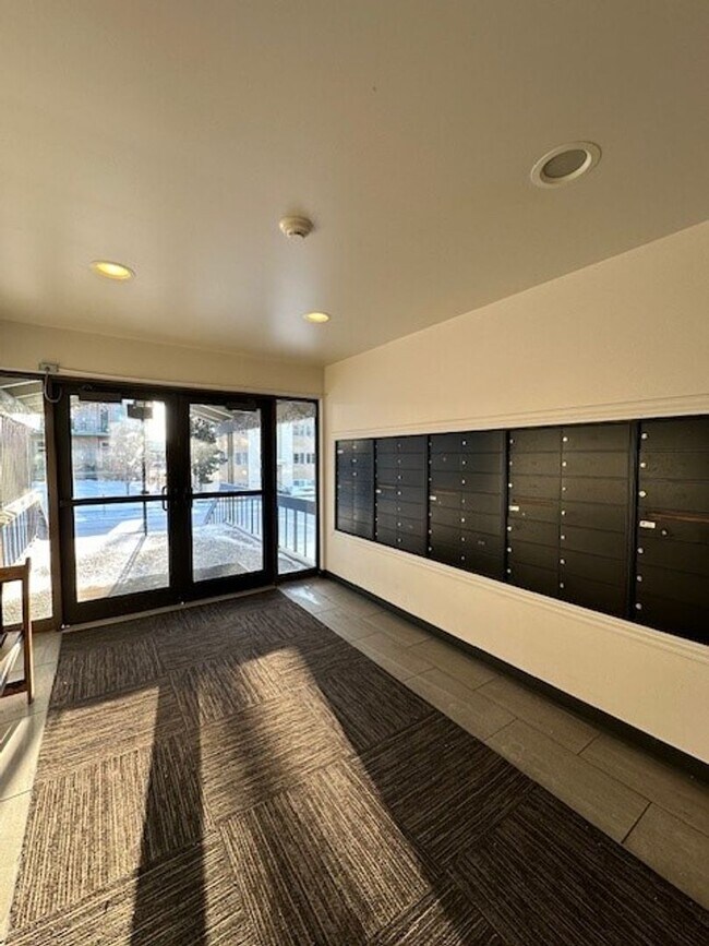 Photo - 221 E 7th Ave Apartment