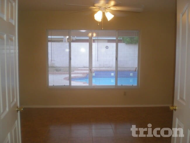 Foto del edificio - 17521 N 86th Ave