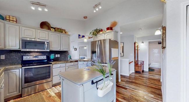 Building Photo - 18461 E Colgate Cir