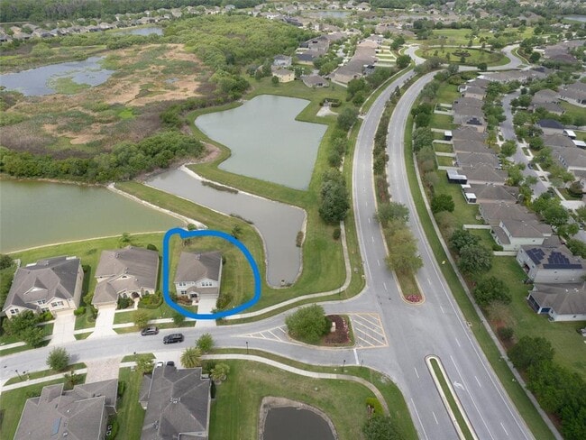 Building Photo - 10701 Breaking Rocks Dr