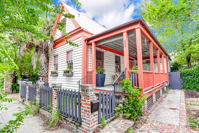 Foto del edificio - 266 Ashley Ave