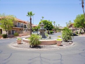 Building Photo - 10410 N Cave Creek Rd
