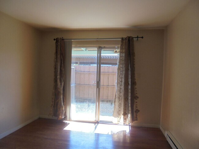 Foto del edificio - 1625 Park Ln