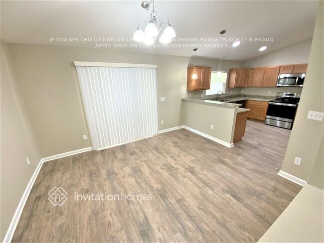 Foto del edificio - 260 Brantley Harbor Dr