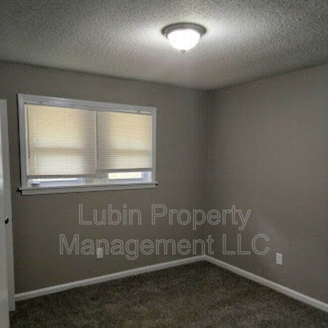 Foto del edificio - 3413 Mountain Terrace St