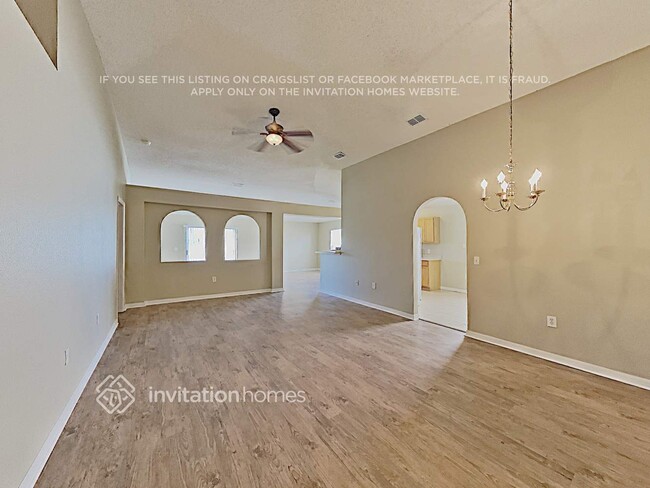 Foto del edificio - 13422 Copper Head Dr