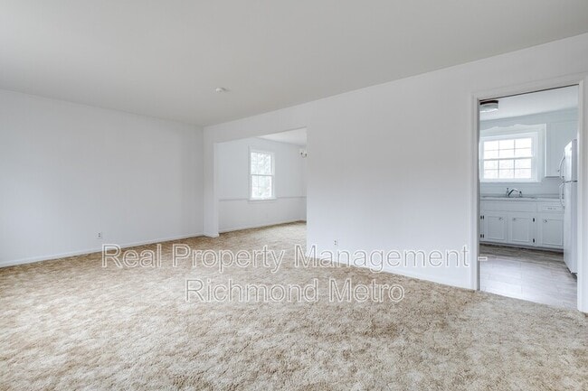Building Photo - 816 Orchard Rd