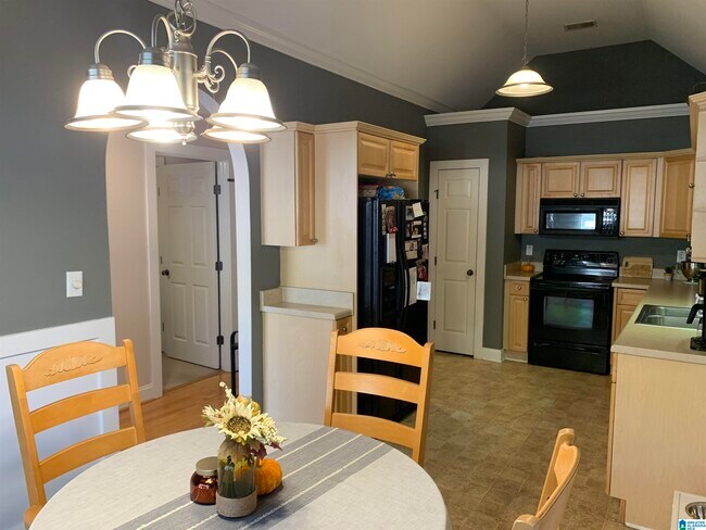 Foto del edificio - 5639 Colony Ln