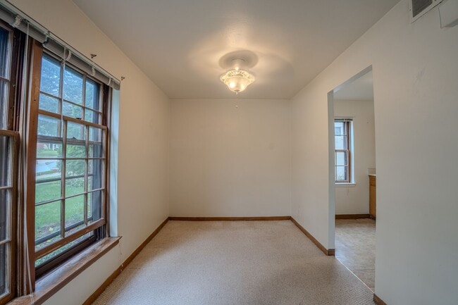 Building Photo - 4204 N Olsen Ave