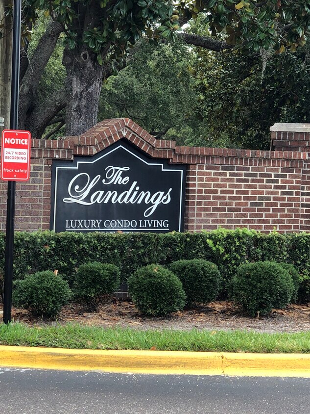 Foto principal - 10122 Winsford Oak Blvd