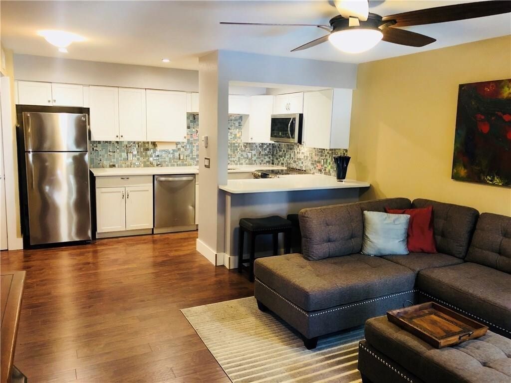 Foto principal - 3022 Forest Ln